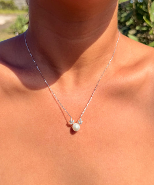 Antler Necklace · Pearl