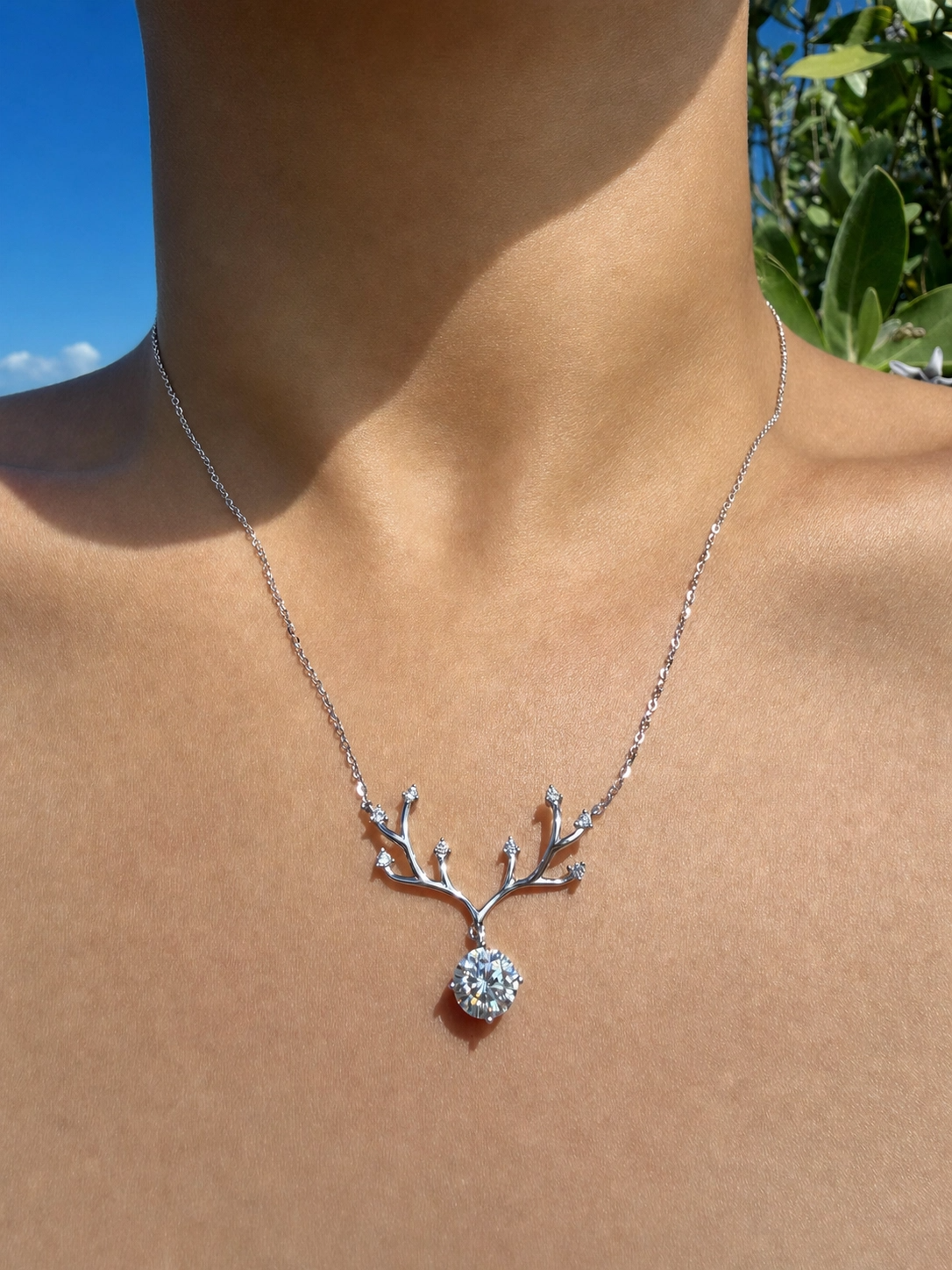 Antler Necklace · White Moissanite